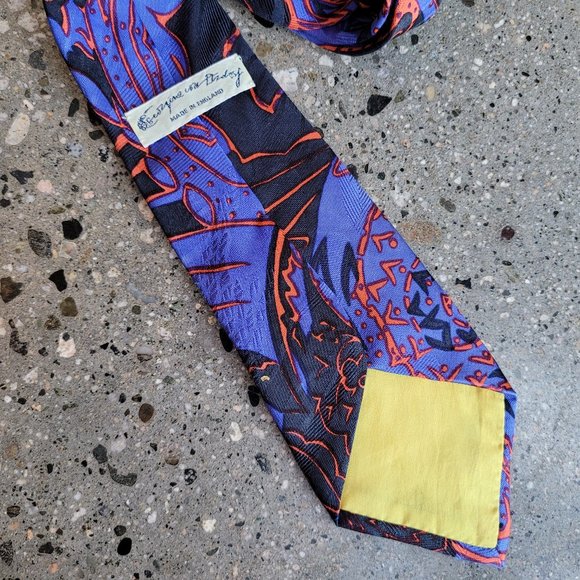 3/$20 - Georgina Von Etzdorf 100% Silk Tie - Picture 3 of 5